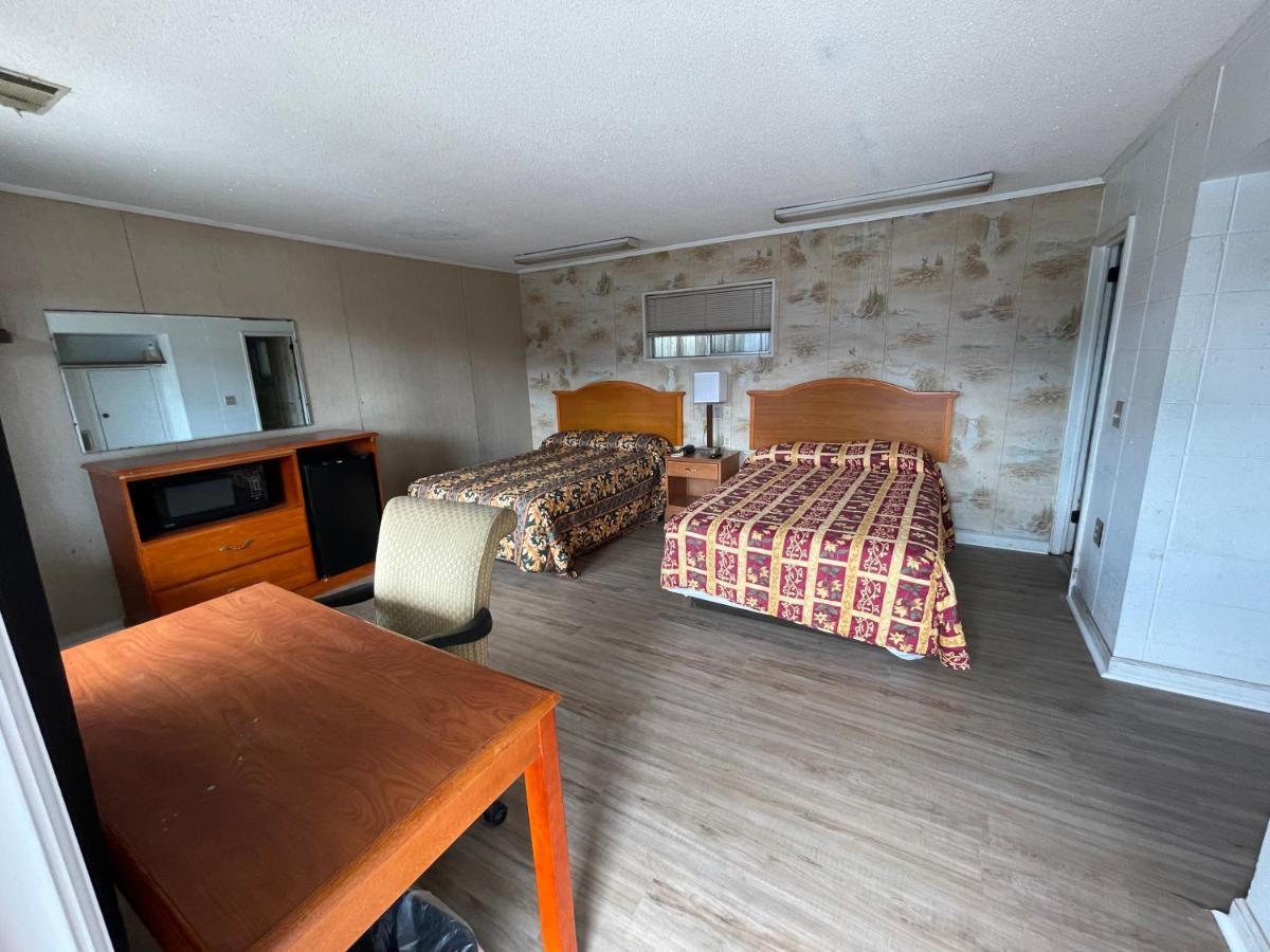 Pinelodge Motel Baxley 外观 照片