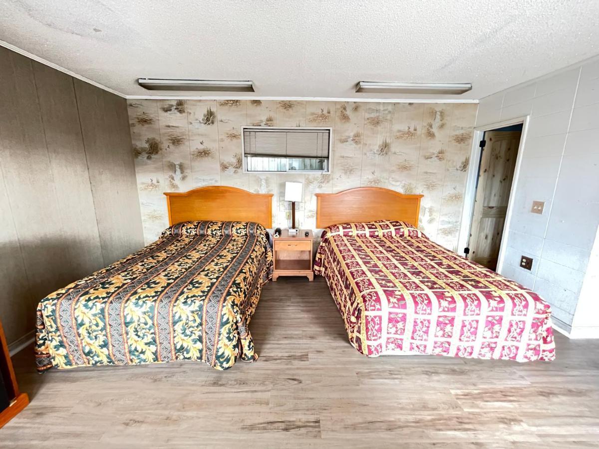 Pinelodge Motel Baxley 外观 照片