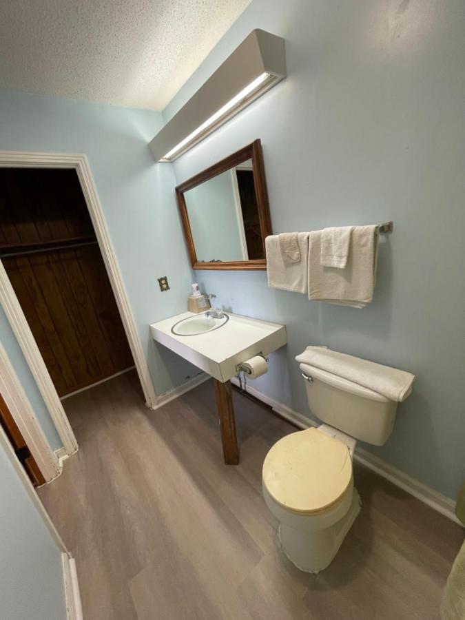 Pinelodge Motel Baxley 外观 照片