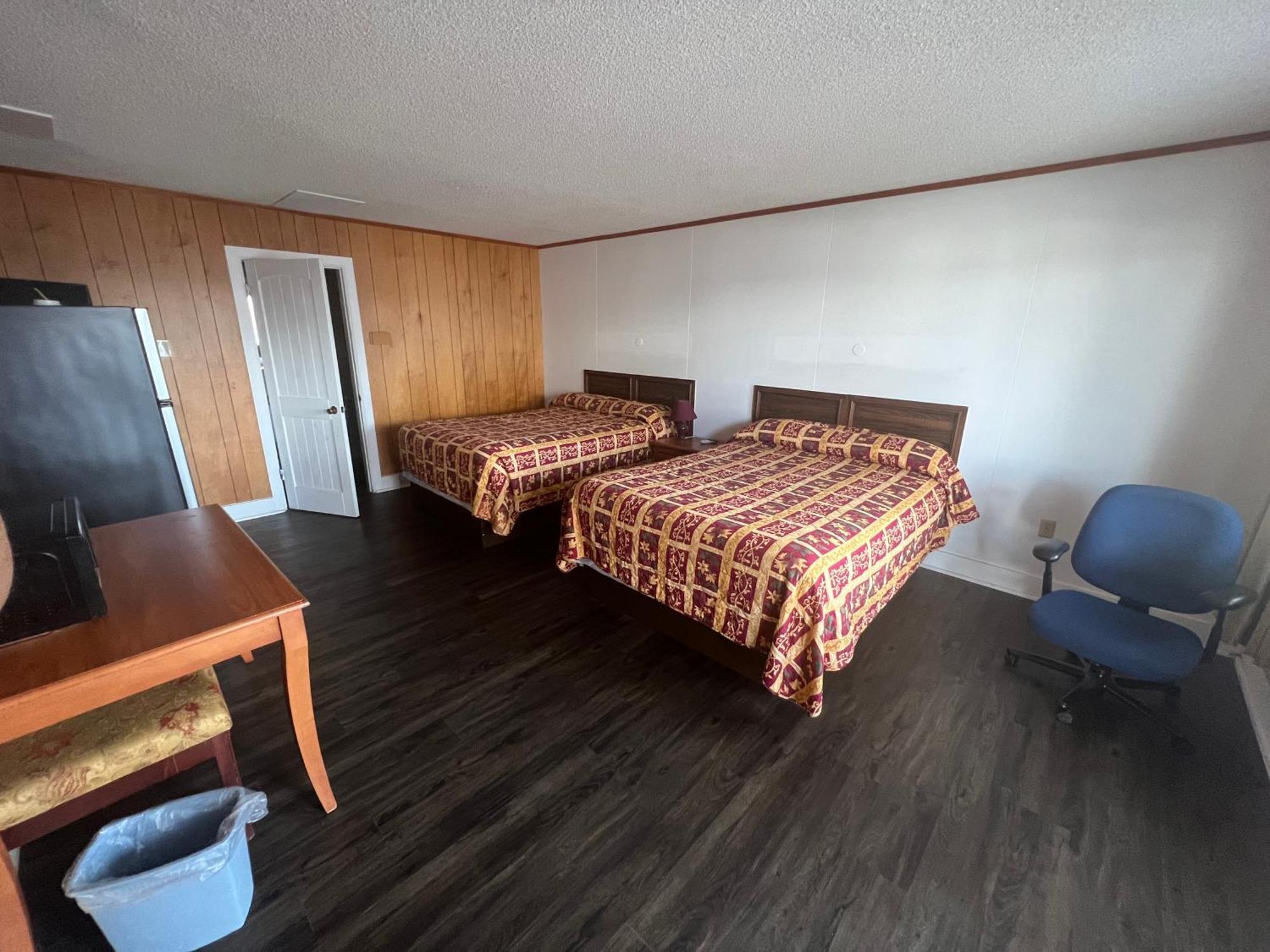 Pinelodge Motel Baxley 外观 照片
