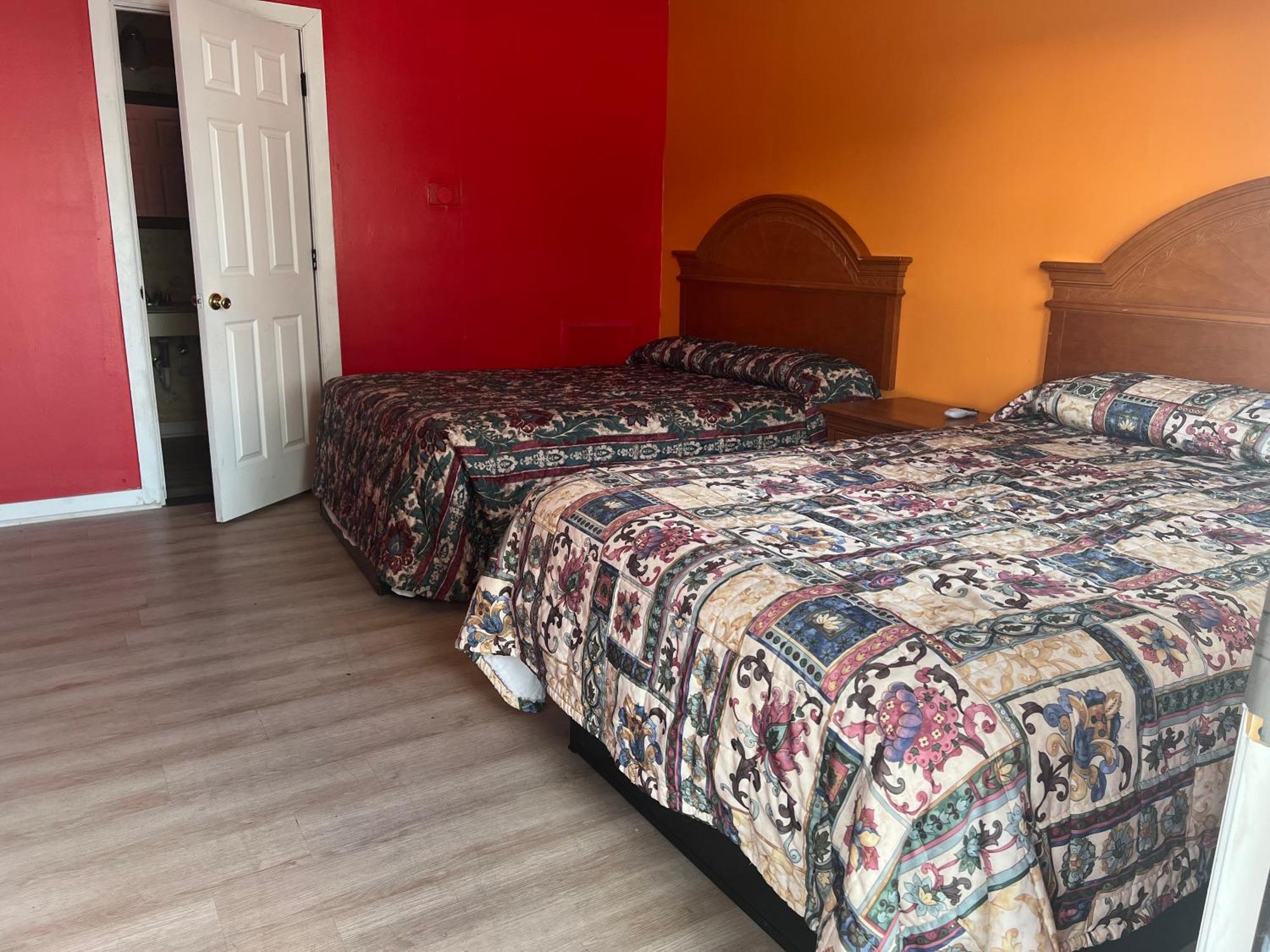 Pinelodge Motel Baxley 外观 照片